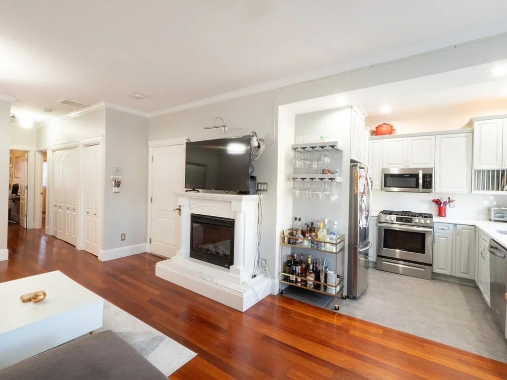 2 bed, 2 bath apartment for rent at 102 Boston St Unit 2, Boston — photo 1 of 15