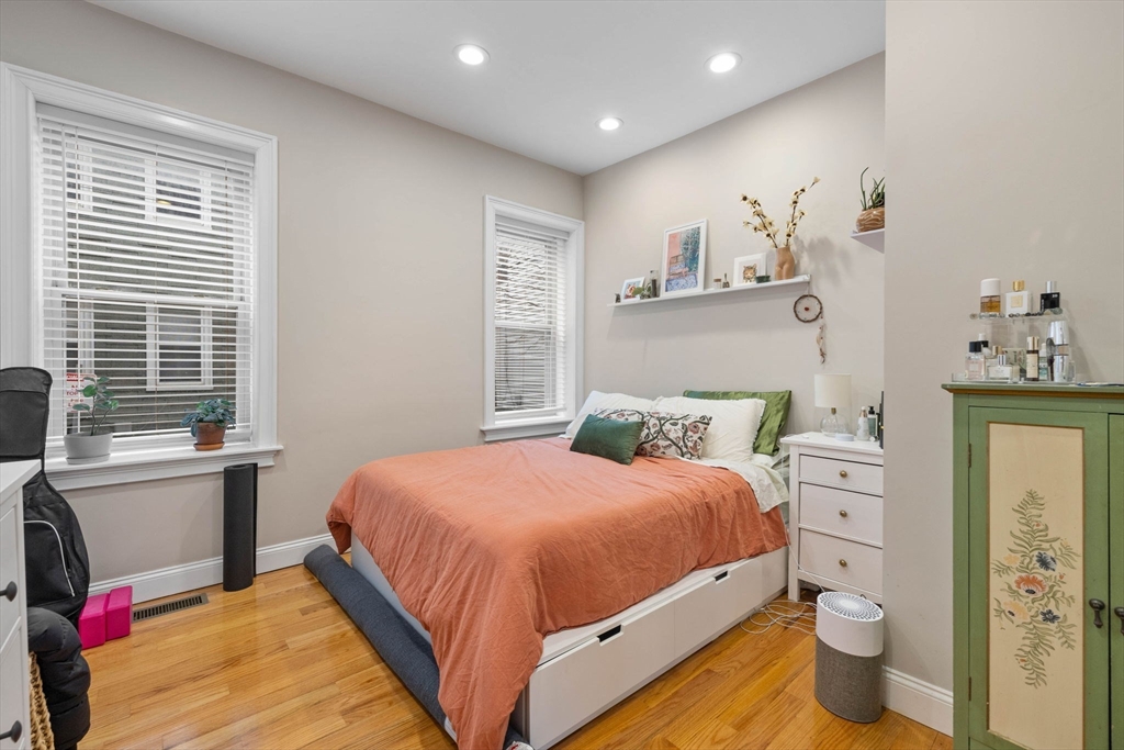1 bed, 1 bath apartment for rent at 102 Chelsea St Unit 1R, East Boston — photo 7 of 10