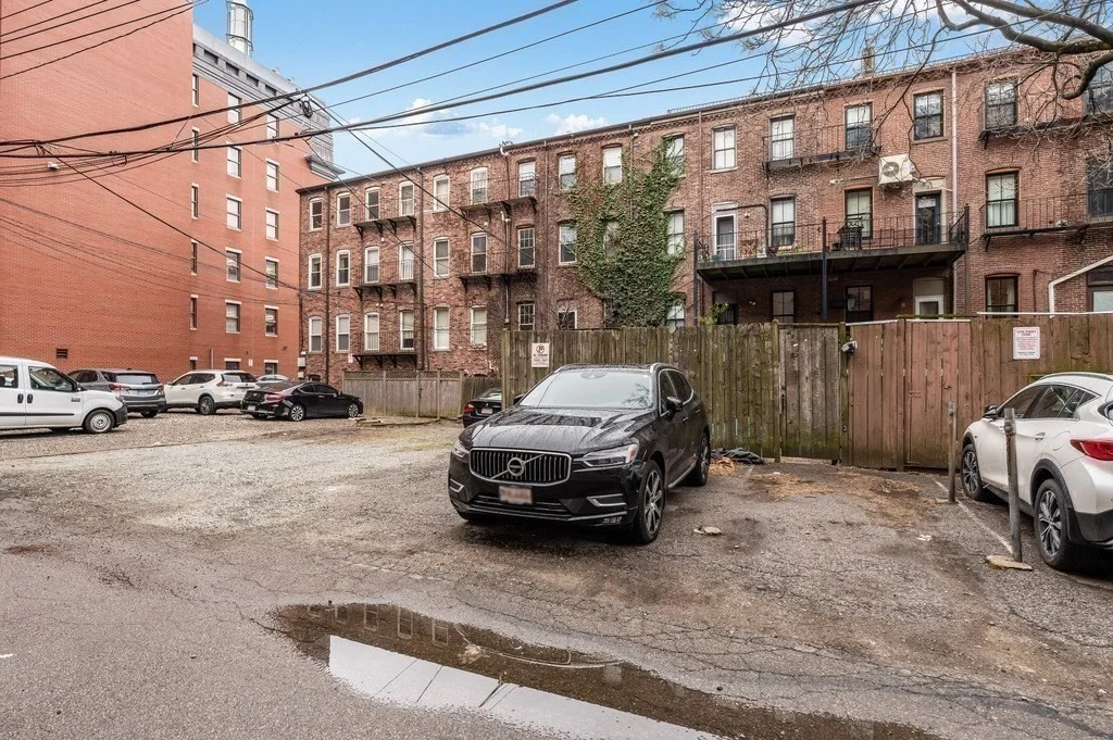 1 bed, 1 bath apartment for rent at 102 E Brookline St Unit 2, South End — photo 11 of 13