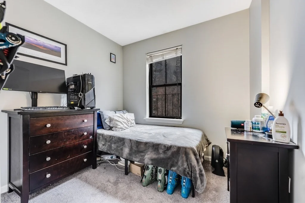 2 bed, 1 bath apartment for rent at 102 E Brookline Unit 4, South End — photo 14 of 20