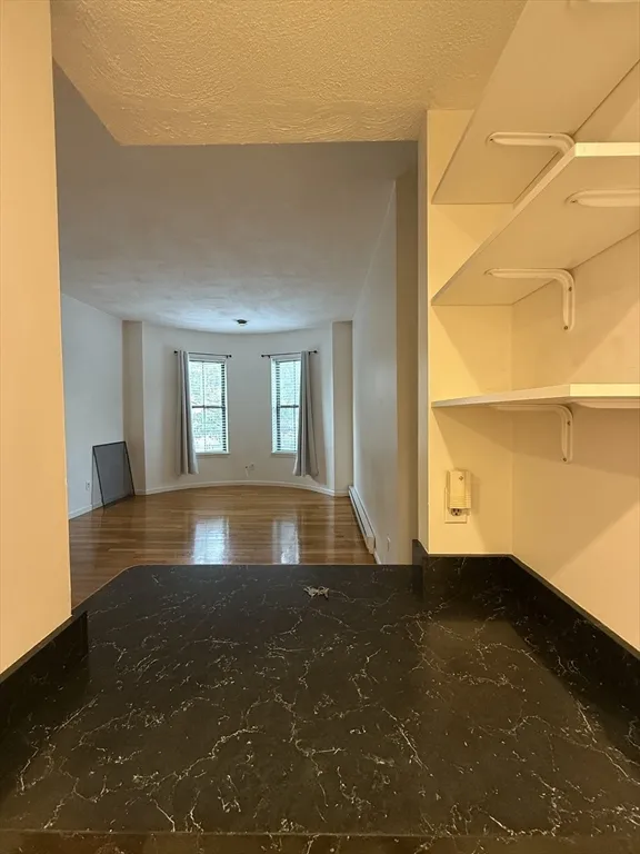 1 bed, 1 bath apartment for rent at 102 E Brookline Unit 2, South End — photo 5 of 17
