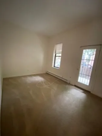 1 bed, 1 bath apartment for rent at 102 E Brookline Unit 2, South End — photo 9 of 17