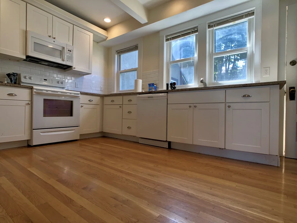 4 bed, 1.5 bath apartment for rent at 102 Erie Ave, Newton Highlands — photo 6 of 21