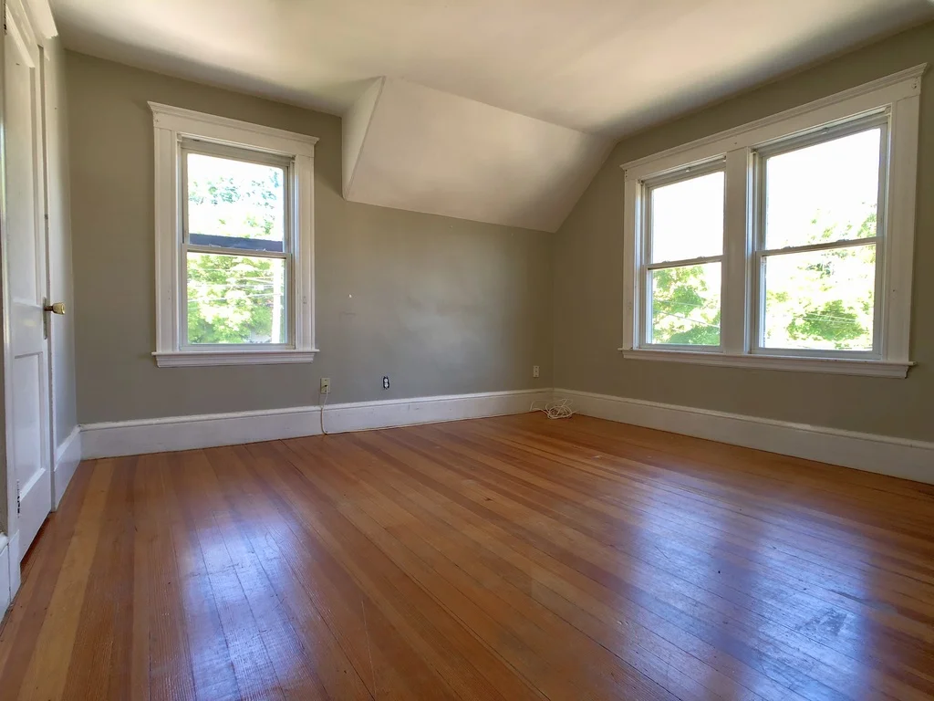 4 bed, 1.5 bath apartment for rent at 102 Erie Ave, Newton Highlands — photo 11 of 21