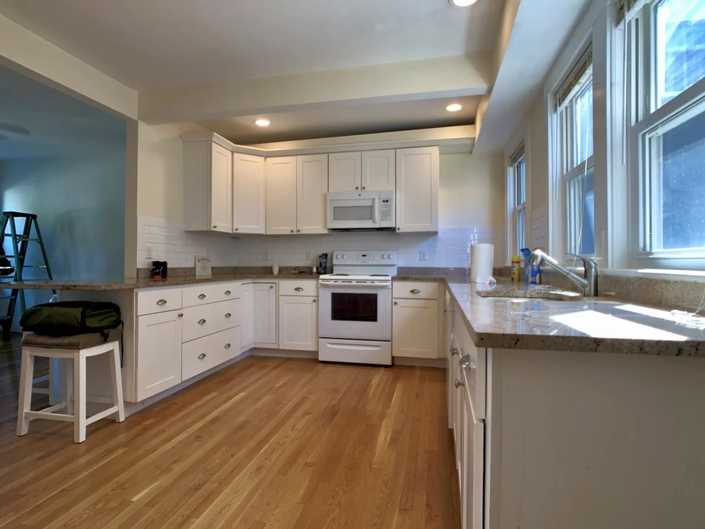 4 bed, 1.5 bath apartment for rent at 102 Erie Ave, Newton Highlands — photo 5 of 21