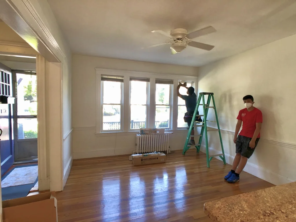 4 bed, 1.5 bath apartment for rent at 102 Erie Ave, Newton Highlands — photo 4 of 21