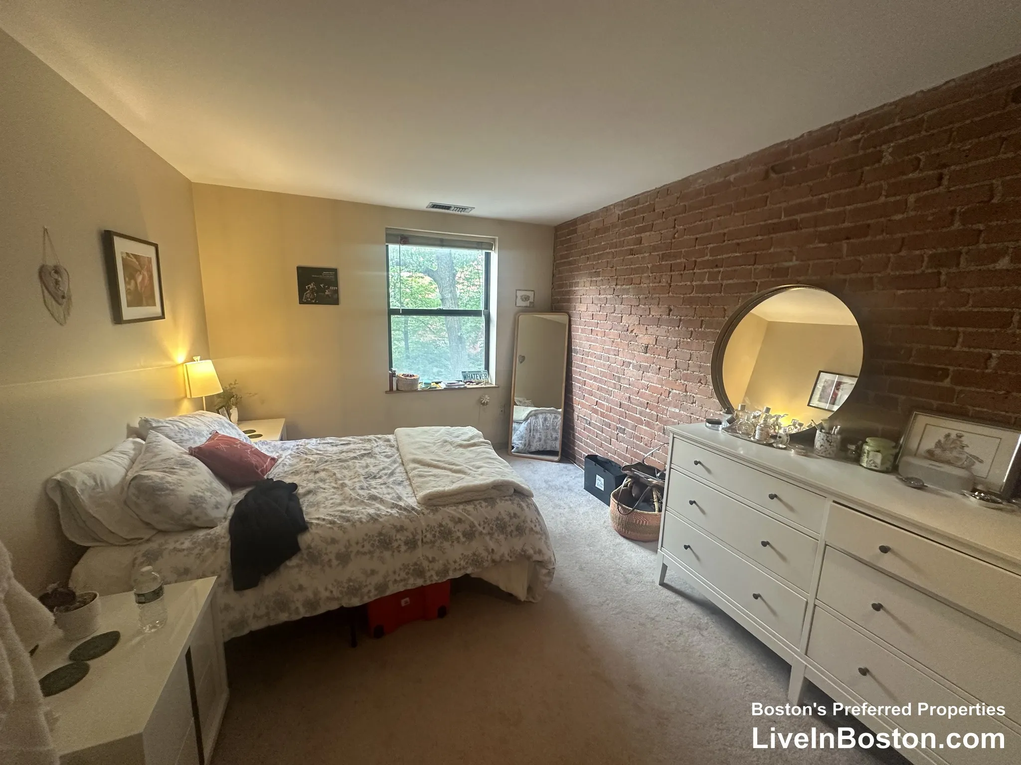 1 bed, 1 bath apartment for rent at 102 Gainsborough St Unit 302E, Fenway — photo 3 of 6