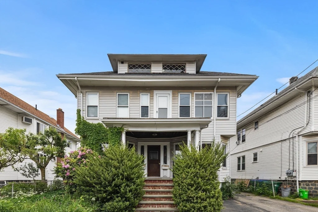 2 bed, 1 bath apartment for rent at 102 Harvard St Unit 2, Tufts University — photo 16 of 18