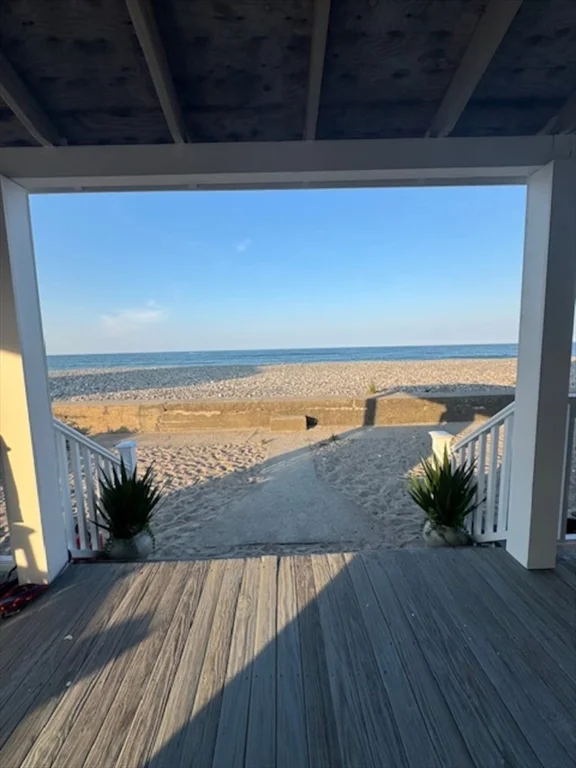 4 bed, 2 bath apartment for rent at 102 Humarock Bch, Humarock — photo 2 of 24