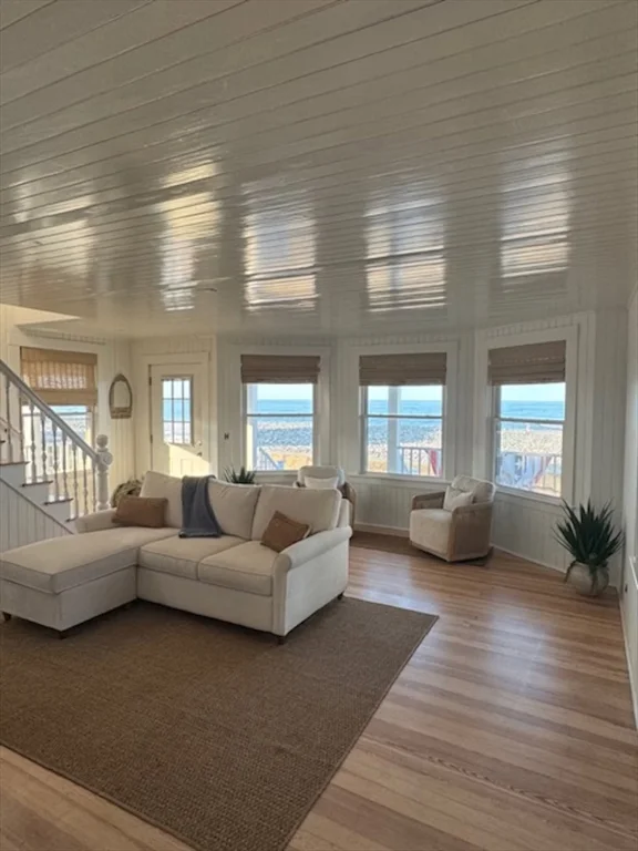 4 bed, 2 bath apartment for rent at 102 Humarock Bch, Humarock — photo 13 of 24