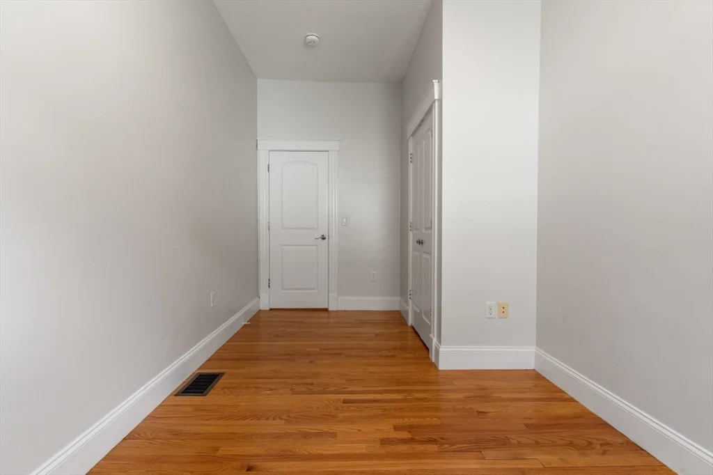 2 bed, 1 bath apartment for rent at 102 Jaques St Unit 1, Winter Hill — photo 17 of 19