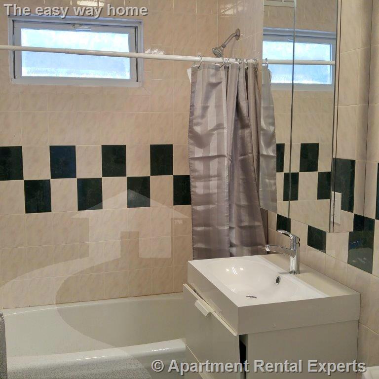 4 bed, 2 bath apartment for rent at 102 Morrison Ave Unit 2, Davis Square — photo 11 of 17