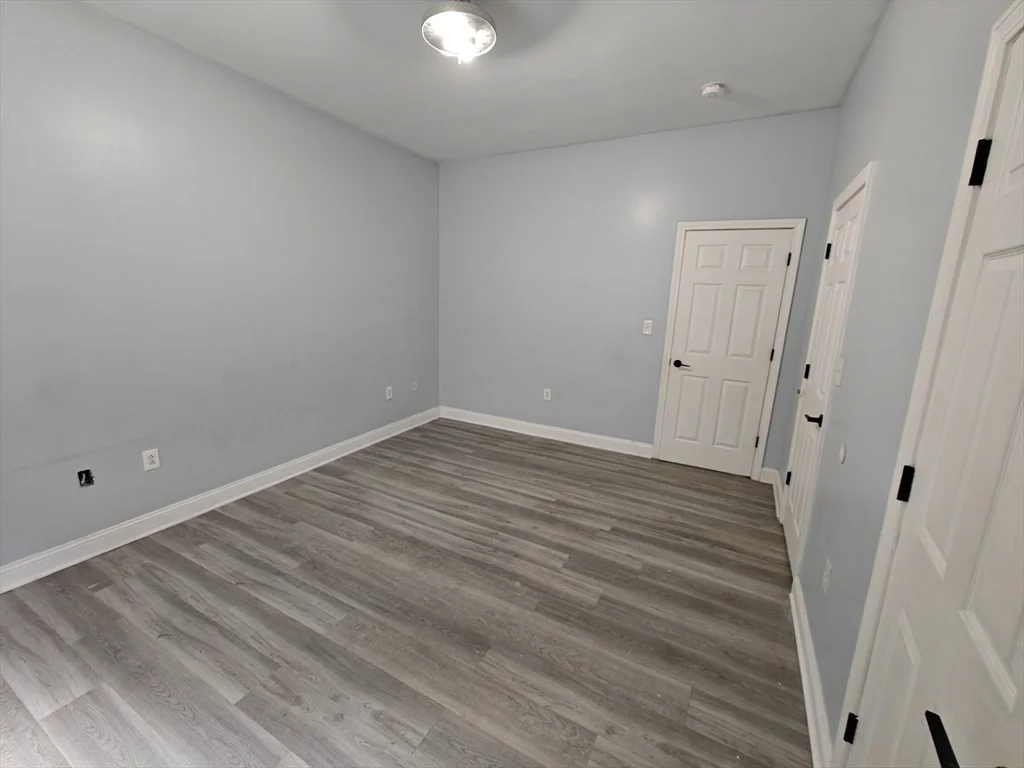 2 bed, 2 bath apartment for rent at 102 Mount Pleasant Ave Unit 1, Roxbury — photo 18 of 25