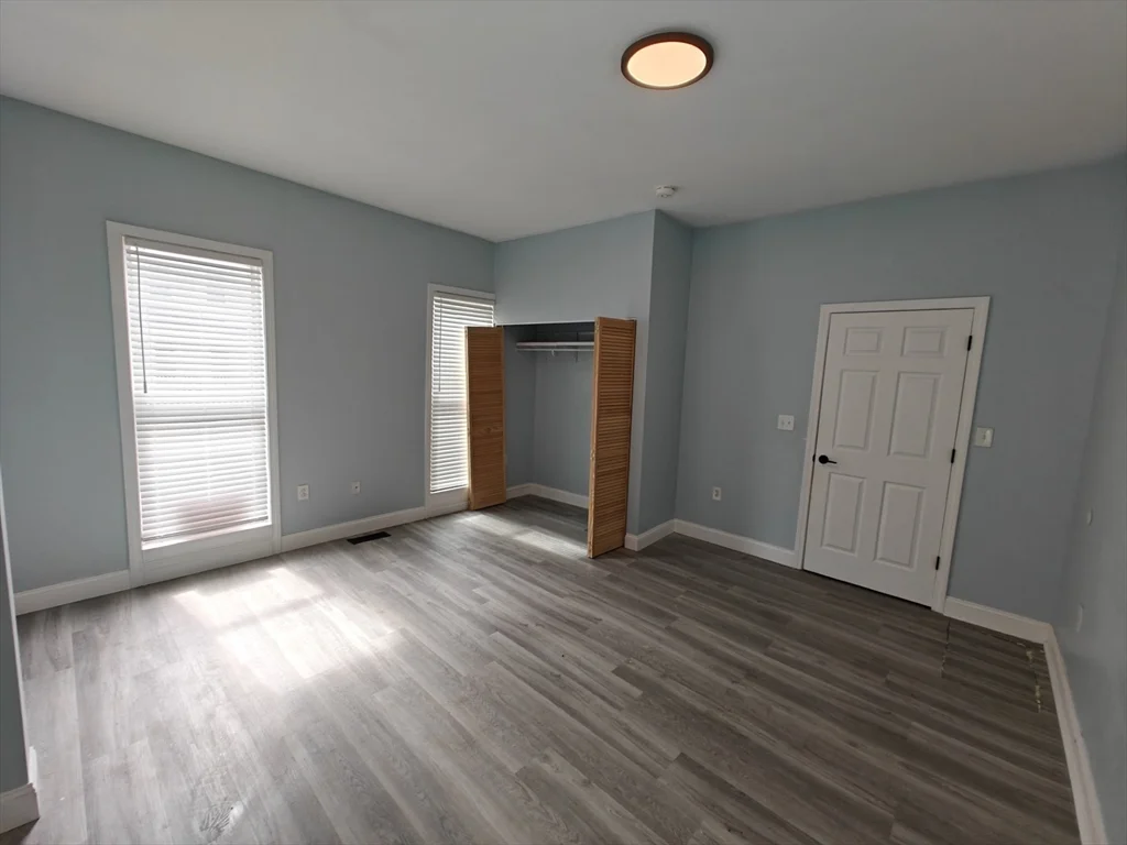 2 bed, 2 bath apartment for rent at 102 Mount Pleasant Ave Unit 1, Roxbury — photo 20 of 25