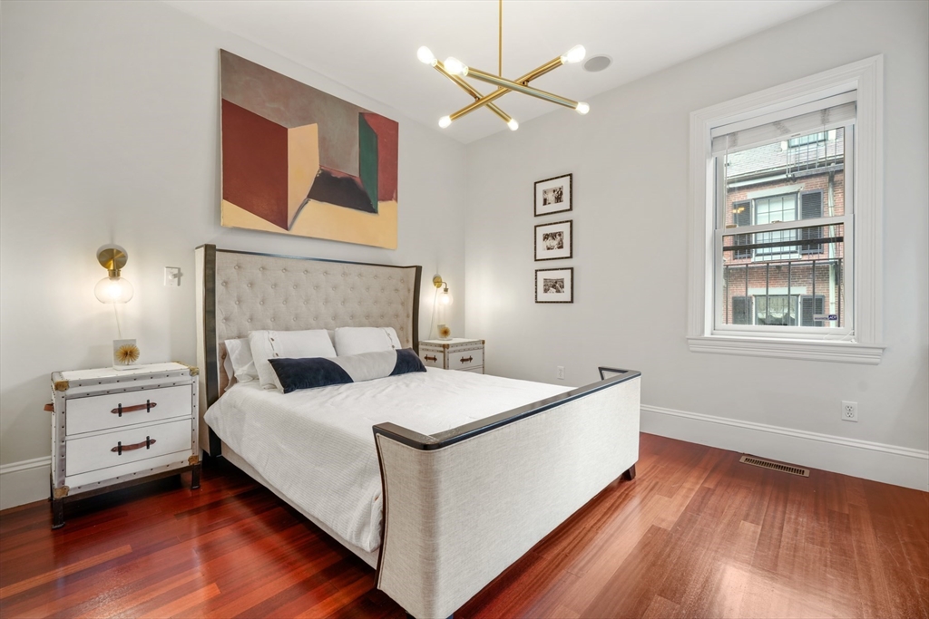 2 bed, 2 bath apartment for rent at 102 Myrtle St, Beacon Hill — photo 17 of 32