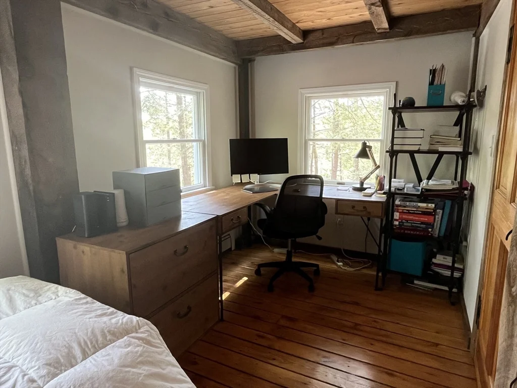 2 bed, 1 bath apartment for rent at 102 New Templeton Rd, Hubbardston — photo 18 of 20