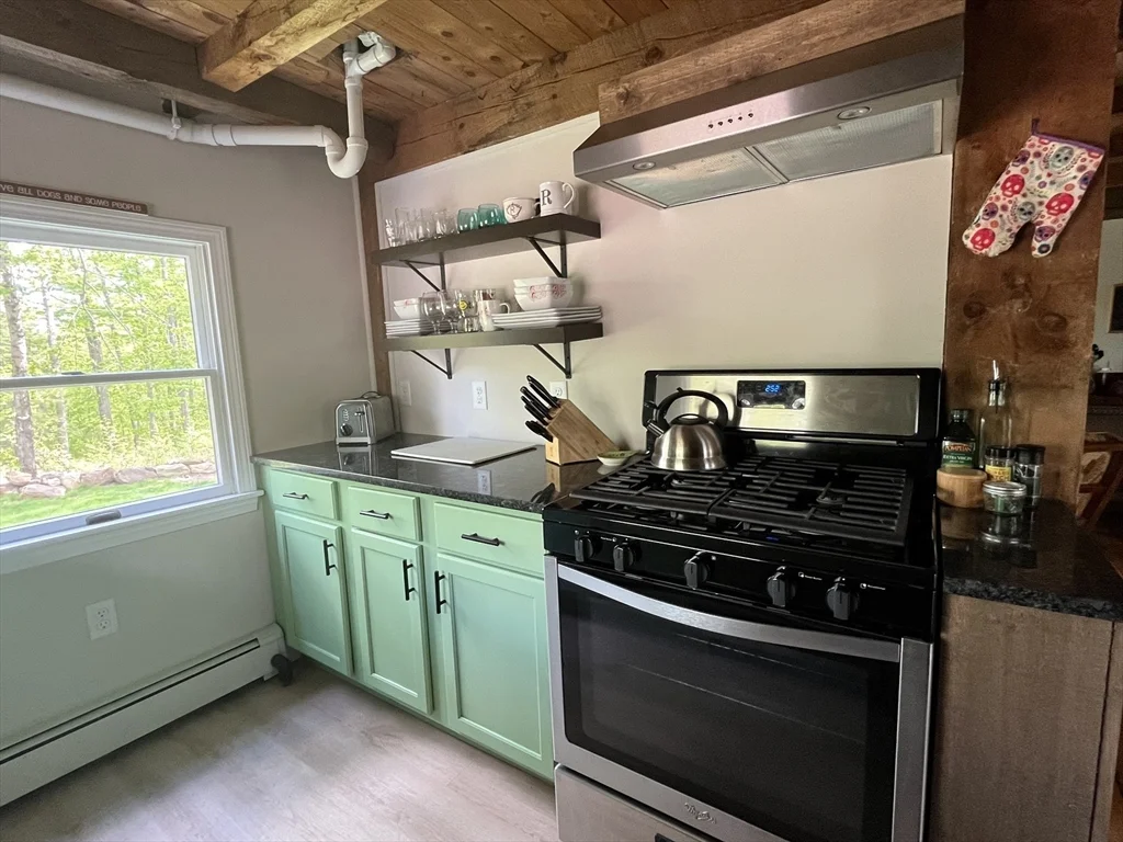 2 bed, 1 bath apartment for rent at 102 New Templeton Rd, Hubbardston — photo 12 of 20