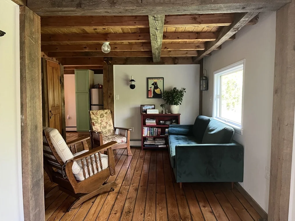 2 bed, 1 bath apartment for rent at 102 New Templeton Rd, Hubbardston — photo 8 of 20
