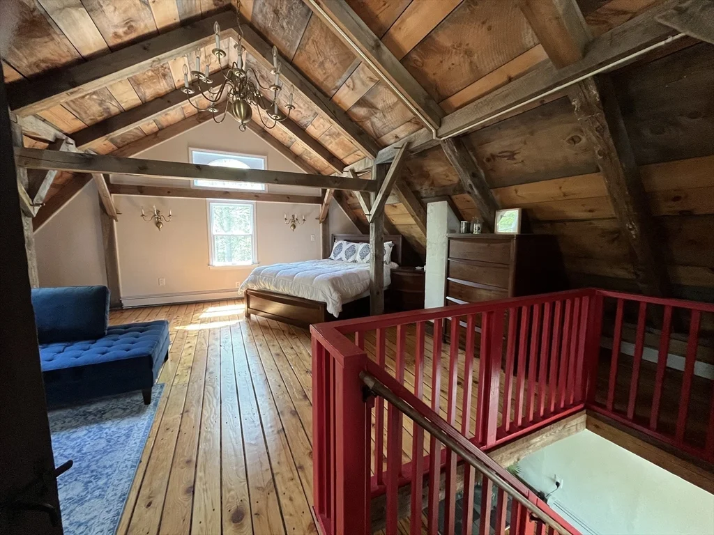 2 bed, 1 bath apartment for rent at 102 New Templeton Rd, Hubbardston — photo 5 of 20