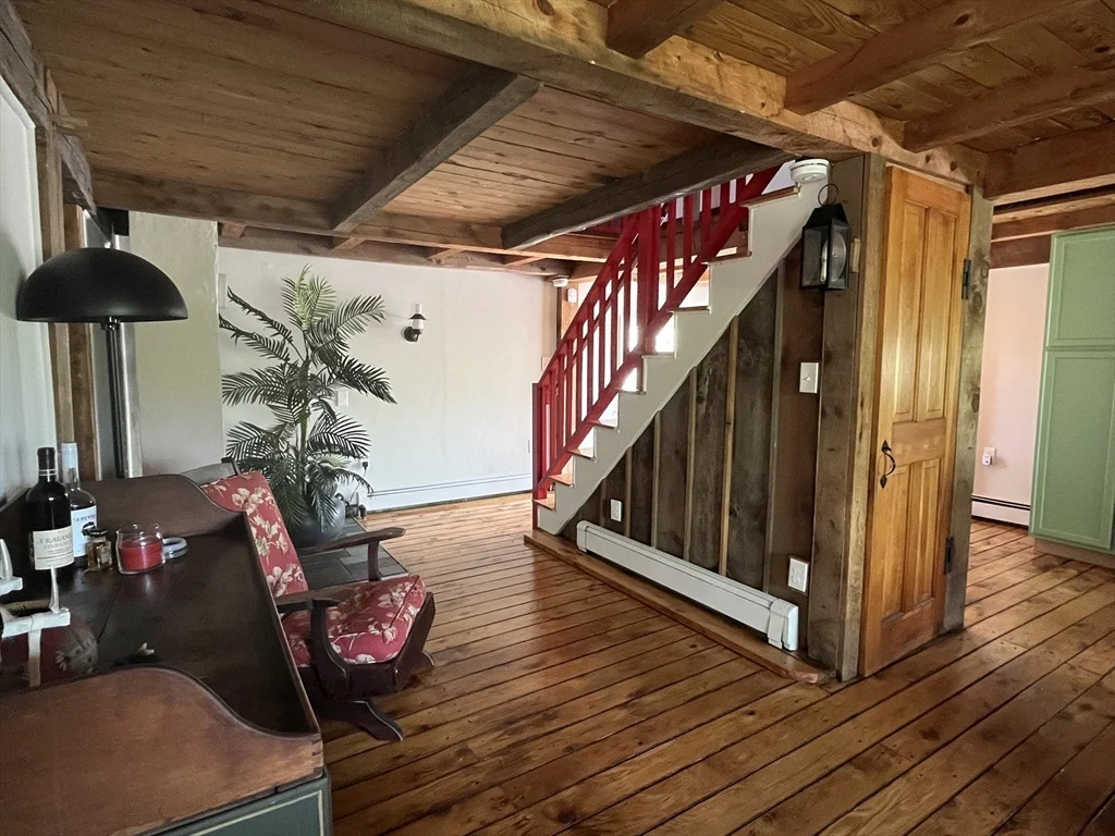 2 bed, 1 bath apartment for rent at 102 New Templeton Rd, Hubbardston — photo 10 of 20