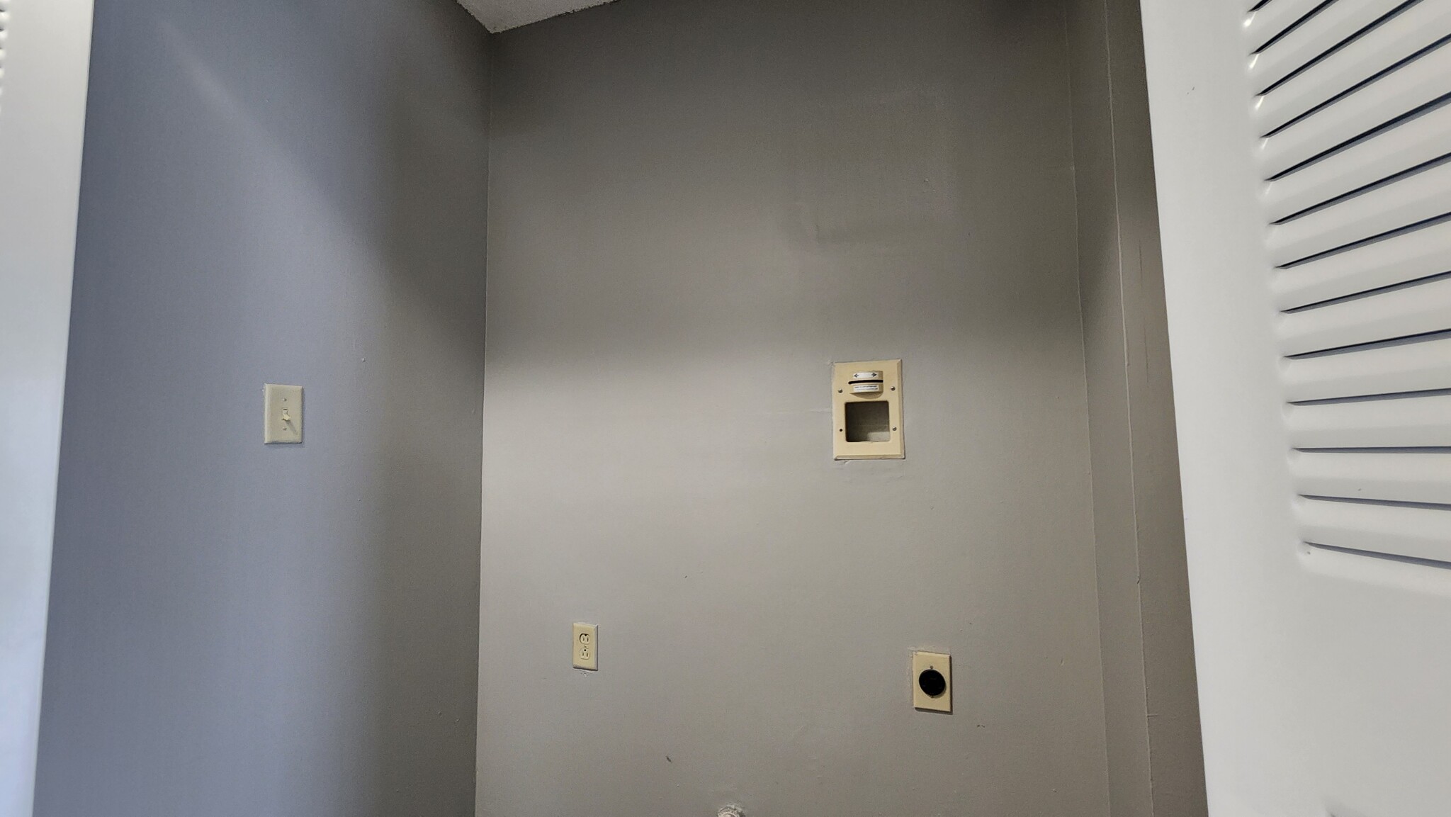 3 bed, 1.5 bath apartment for rent at 102 North Point Dr Unit 102, Dorchester — photo 18 of 31