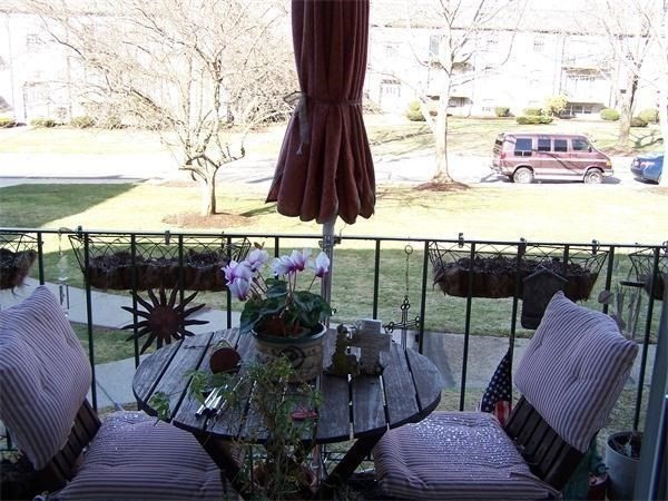 1 bed, 1 bath apartment for rent at 102 Oak Ln Unit 8, Brockton — photo 9 of 10