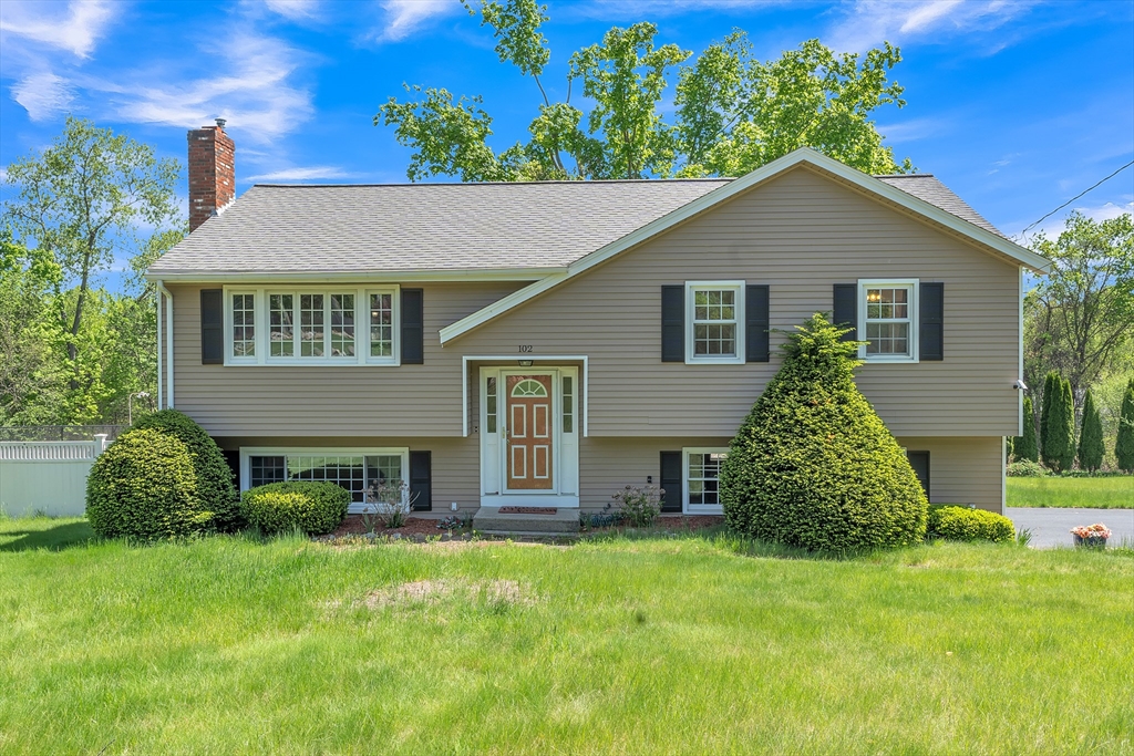 3 bed, 2 bath apartment for rent at 102 Prospect St, Ashland — photo 1 of 32