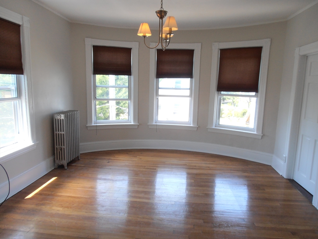 2 bed, 1 bath apartment for rent at 102 Prospect Unit R1, Ward Two — photo 9 of 9