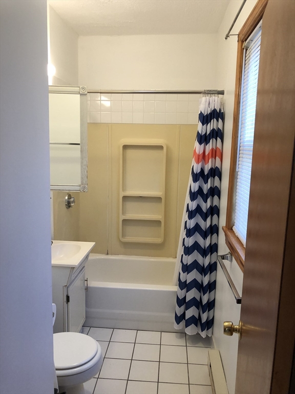 2 bed, 1 bath apartment for rent at 102 Prospect Unit R1, Ward Two — photo 8 of 9