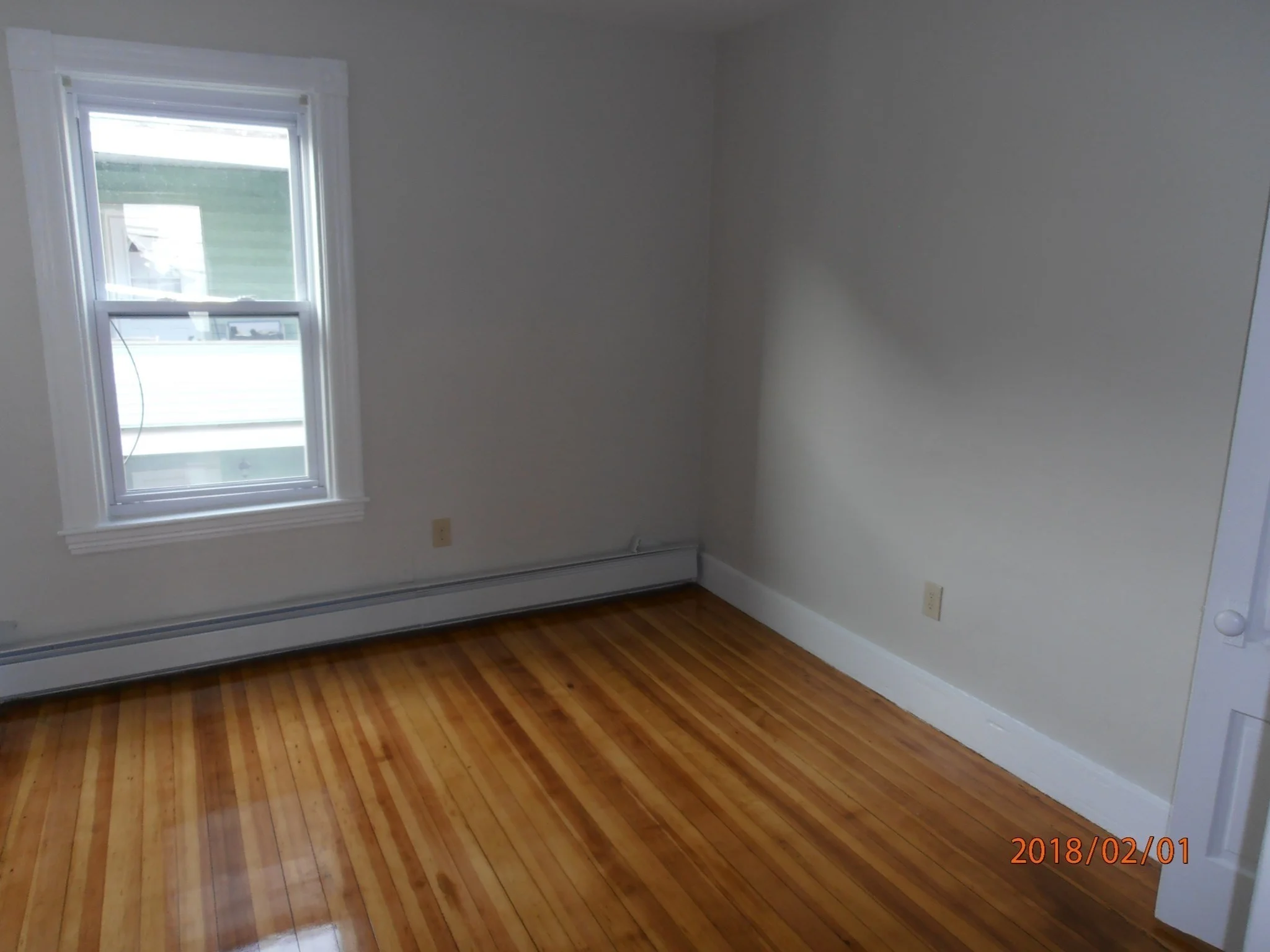 2 bed, 1 bath apartment for rent at 102 Prospectd Unit R2, Union Square — photo 3 of 14