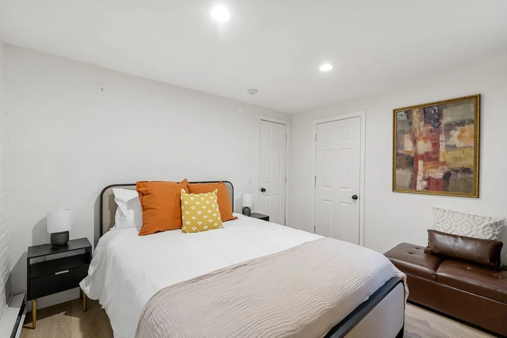 2 bed, 2 bath apartment for rent at 102 Revere St Unit 1A, Beacon Hill — photo 18 of 28