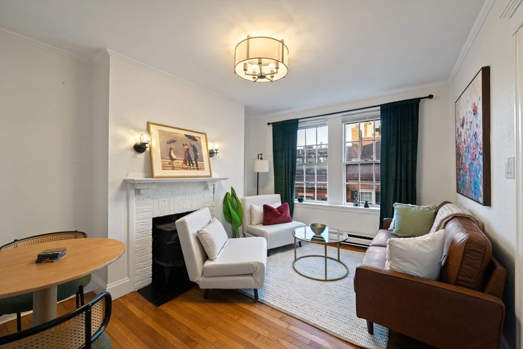 1 bed, 1 bath apartment for rent at 102 Revere St Unit 4, Beacon Hill — photo 1 of 19