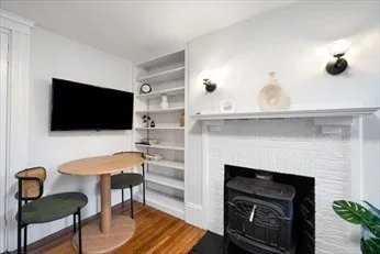 1 bed, 1 bath apartment for rent at 102 Revere Unit 3, Beacon Hill — photo 5 of 21