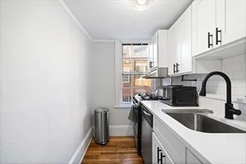 1 bed, 1 bath apartment for rent at 102 Revere Unit 3, Beacon Hill — photo 8 of 21