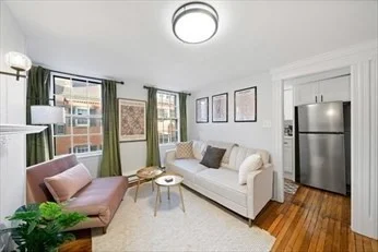 1 bed, 1 bath apartment for rent at 102 Revere Unit 3, Beacon Hill — photo 2 of 21