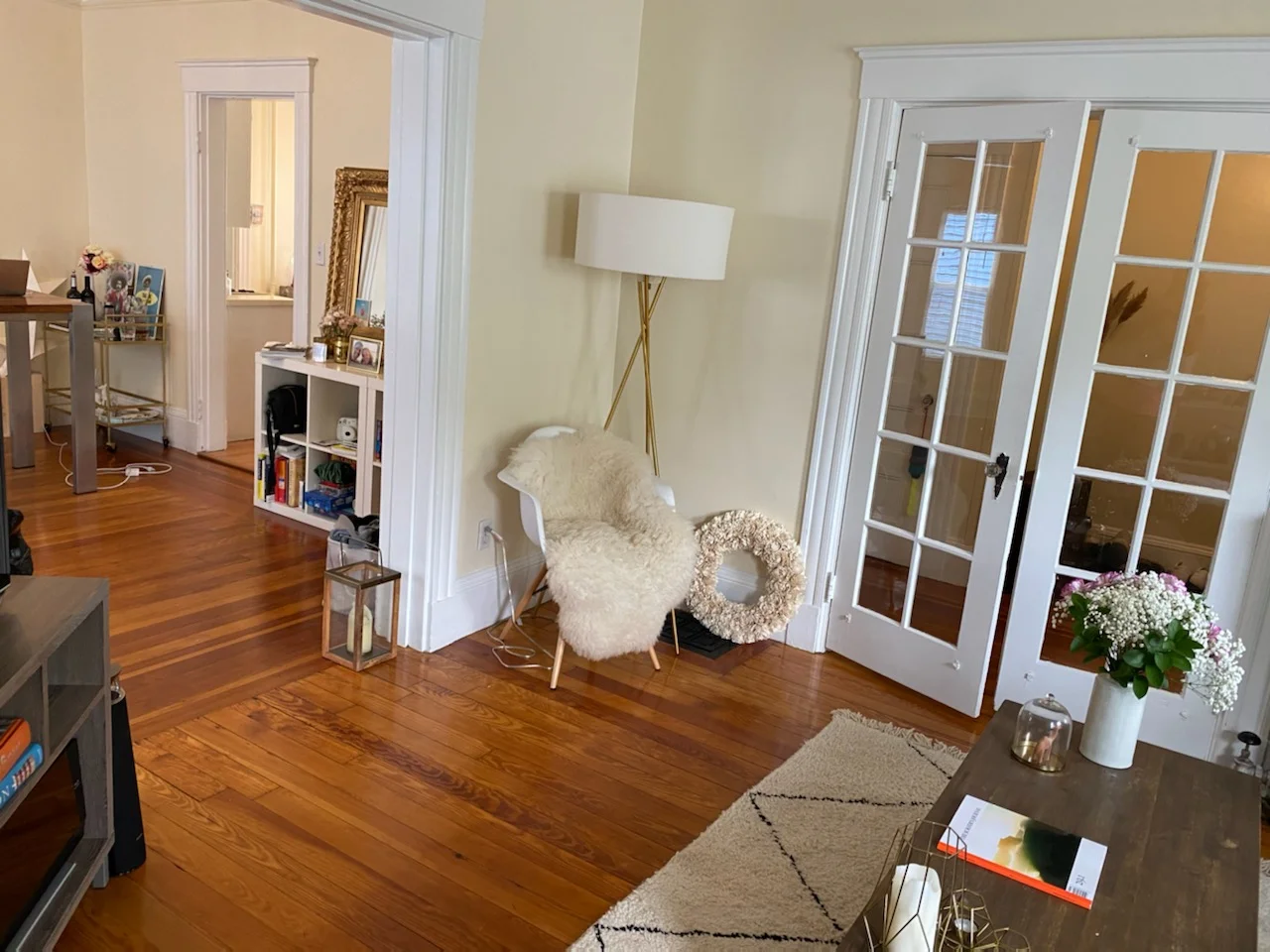 2 bed, 1 bath apartment for rent at 102 Rogers Ave Unit 1, Powder House Square — photo 3 of 11