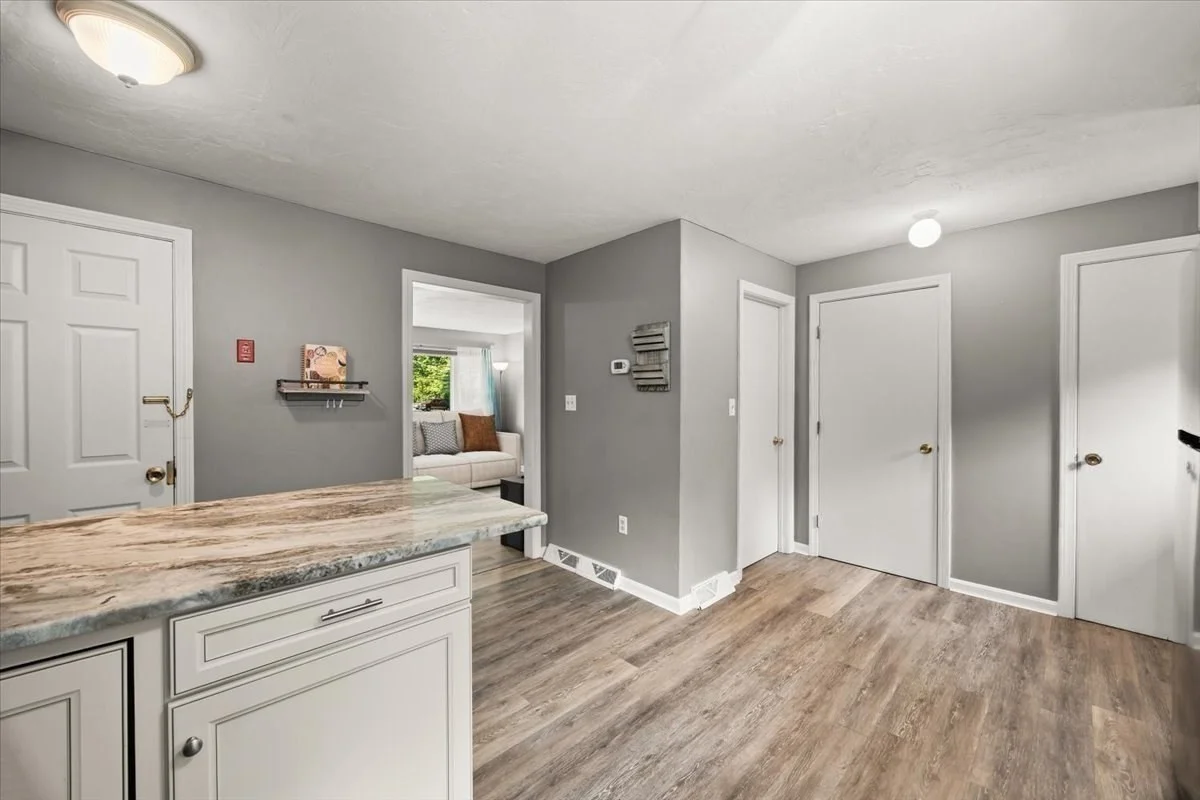 2 bed, 1 bath apartment for rent at 102 S Washington St Unit 2, Norton — photo 6 of 13
