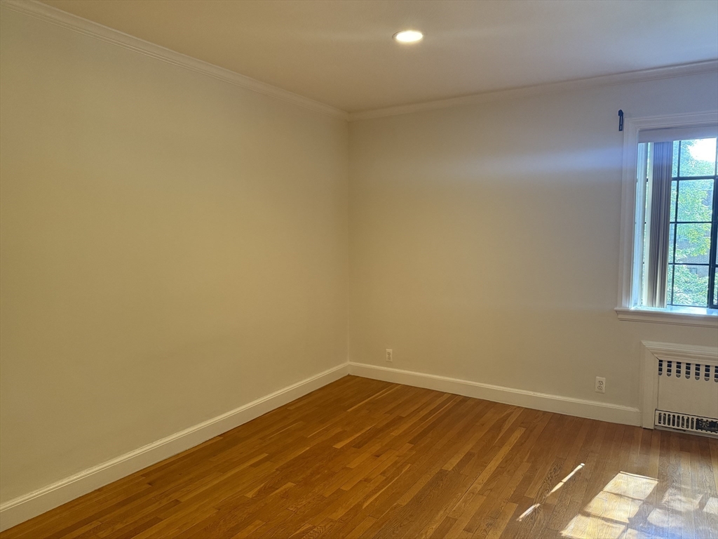 2 bed, 1 bath apartment for rent at 102 Sewall Ave Unit 5, Coolidge Corner — photo 8 of 13