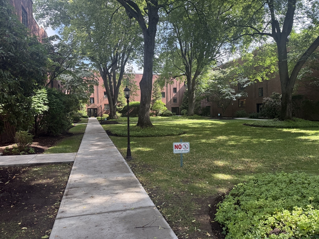 2 bed, 1 bath apartment for rent at 102 Sewall Ave Unit 5, Coolidge Corner — photo 1 of 13