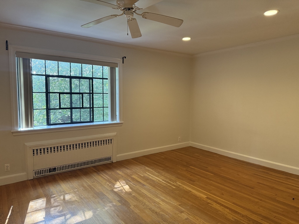 2 bed, 1 bath apartment for rent at 102 Sewall Ave Unit 5, Coolidge Corner — photo 5 of 13