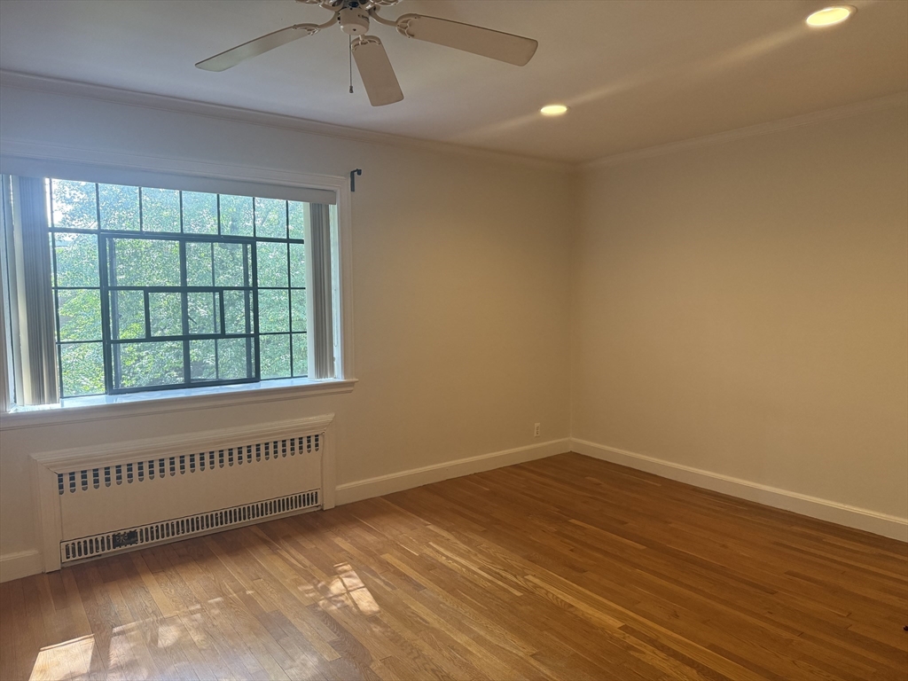 2 bed, 1 bath apartment for rent at 102 Sewall Ave Unit 5, Coolidge Corner — photo 6 of 13