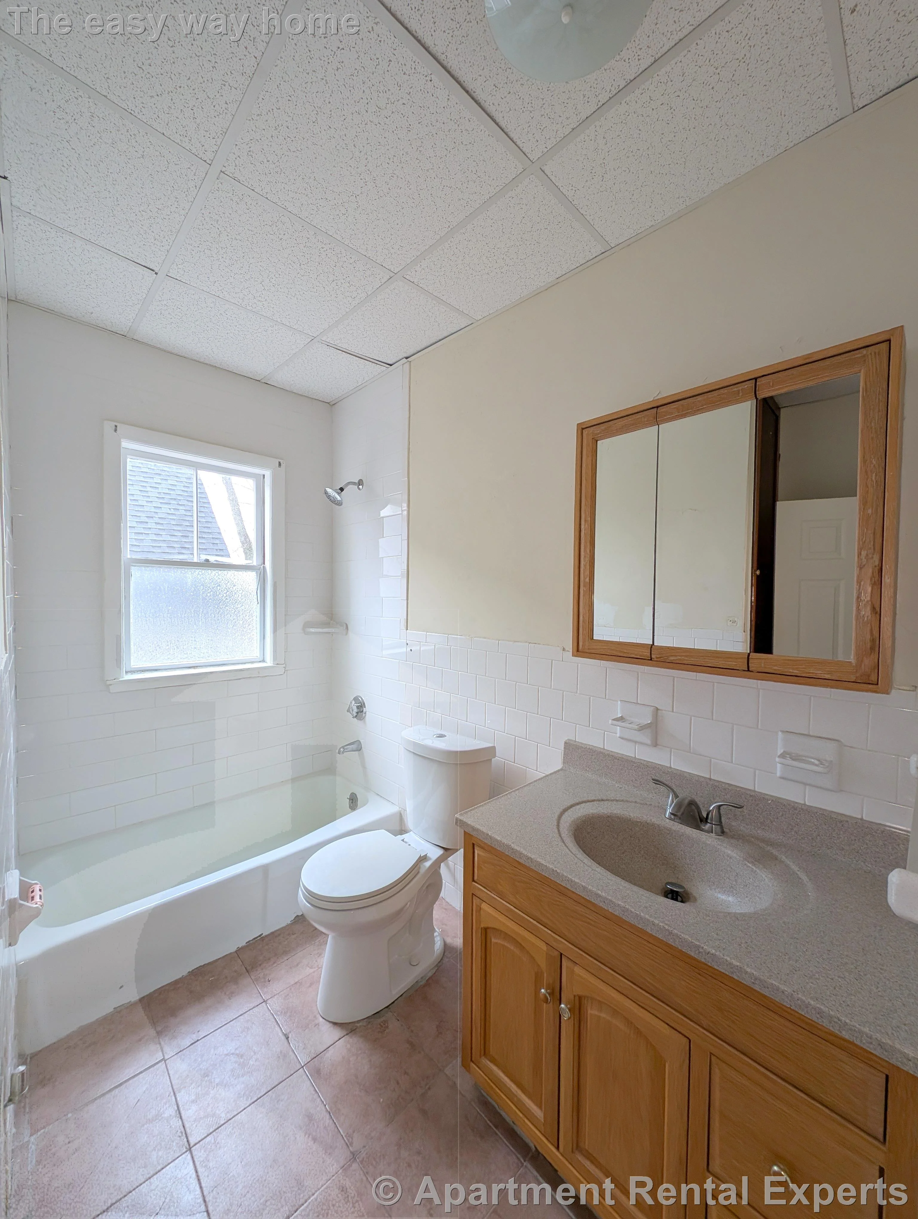 3 bed, 1 bath apartment for rent at 102 Sycamore St Unit 2, Winter Hill — photo 9 of 16