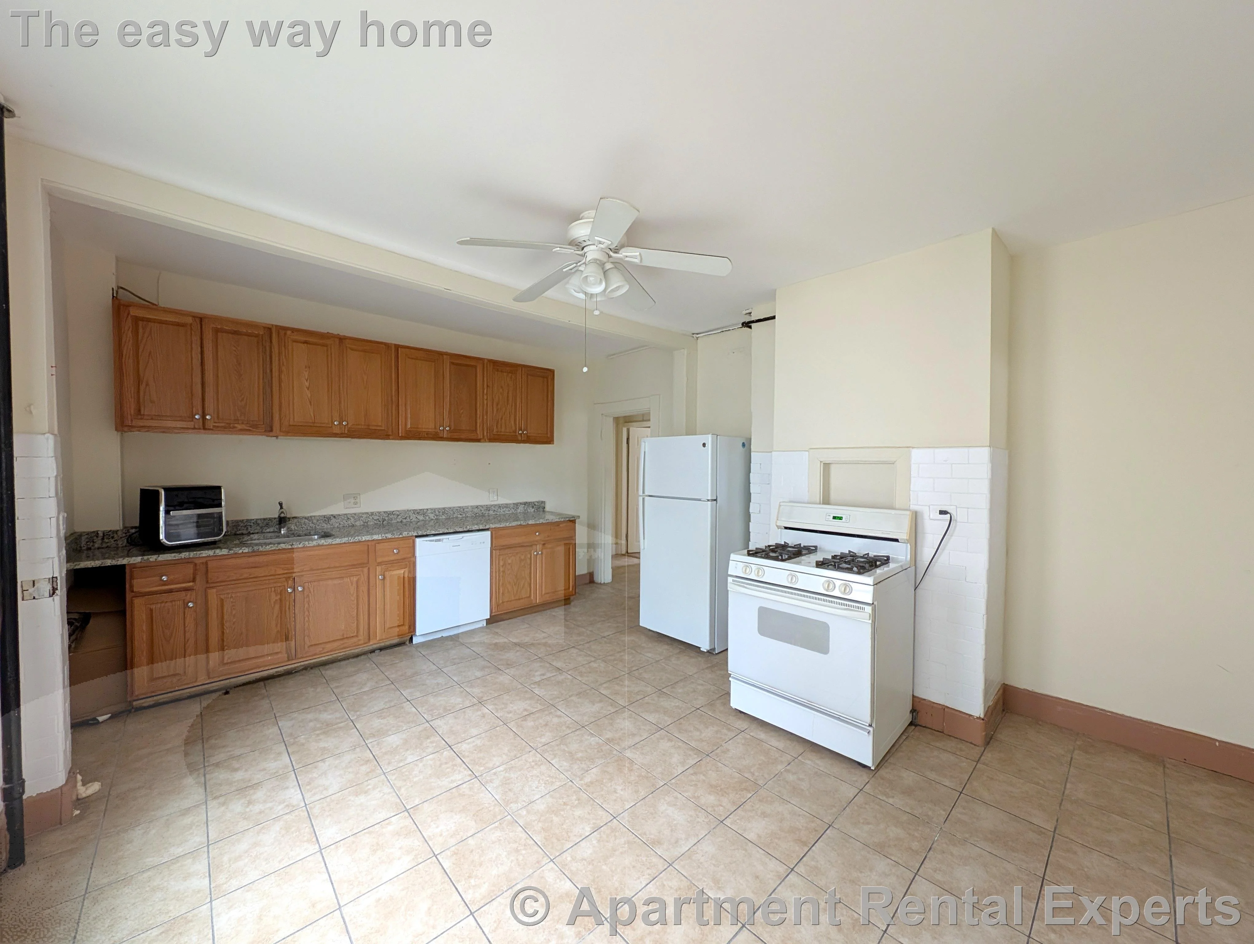 3 bed, 1 bath apartment for rent at 102 Sycamore St Unit 2, Winter Hill — photo 13 of 16