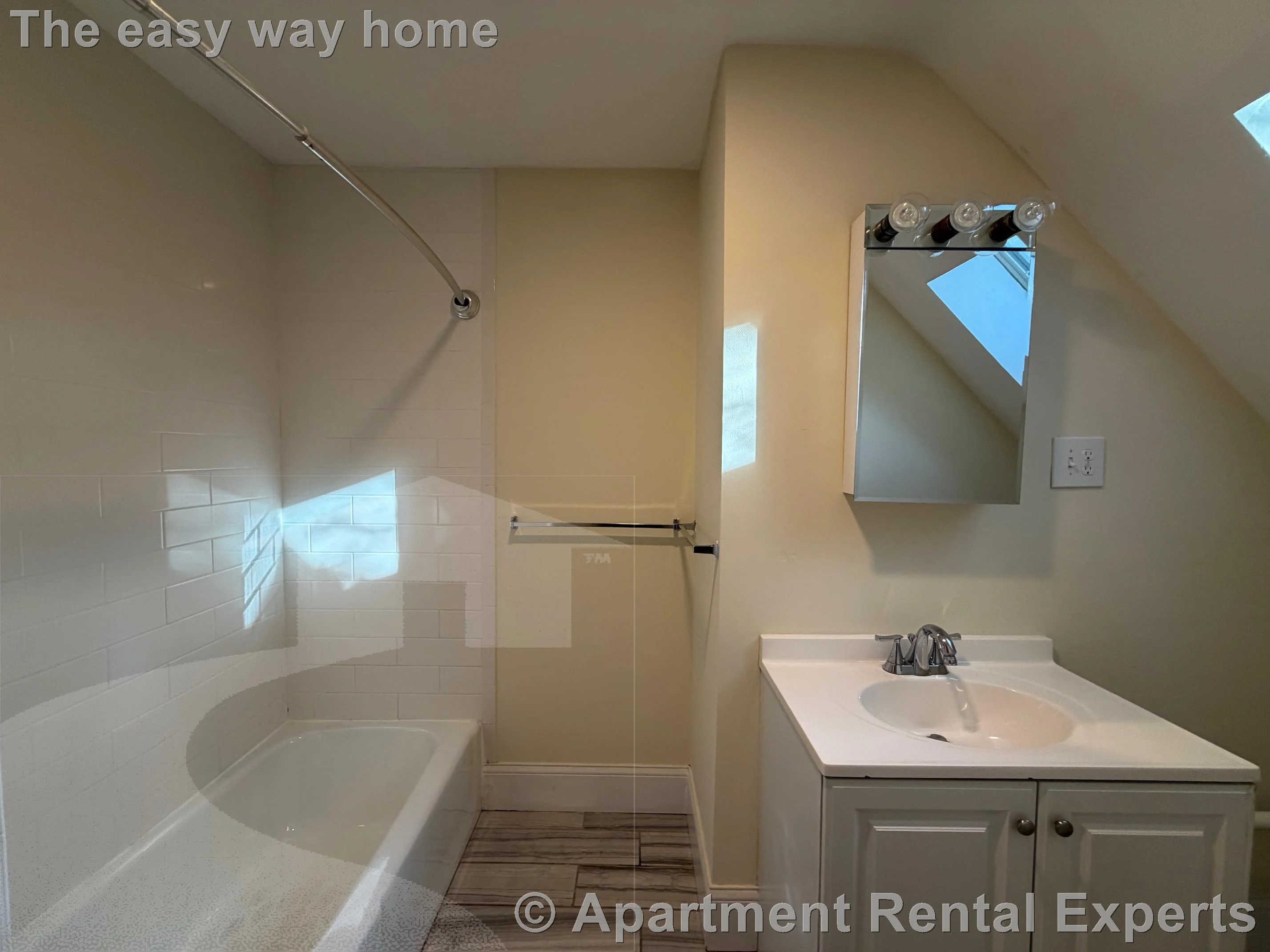 2 bed, 1 bath apartment for rent at 102 Sycamore St Unit 3, Winter Hill — photo 11 of 12
