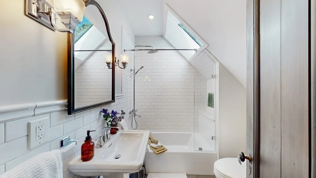 3 bed, 2.5 bath apartment for rent at 102 Thurston St Unit Af, Davis Square — photo 12 of 24