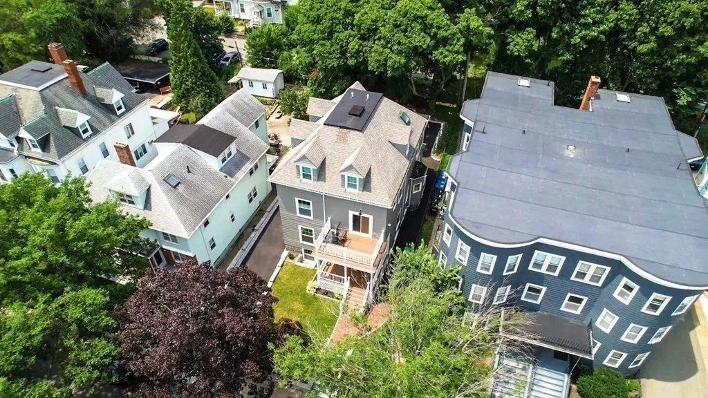 4 bed, 3.5 bath apartment for rent at 102 Thurston St Unit B, Davis Square — photo 21 of 24