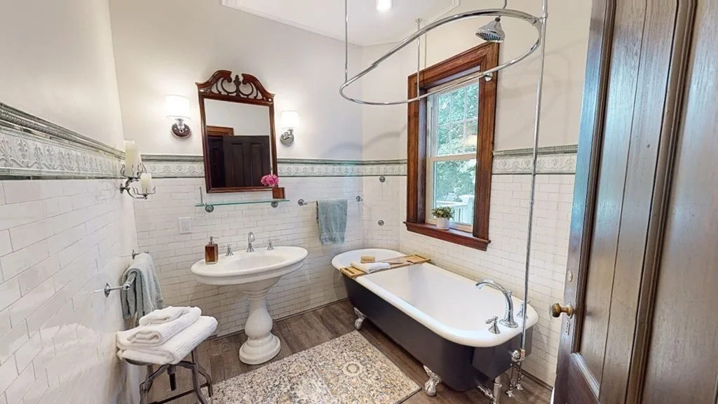 4 bed, 3.5 bath apartment for rent at 102 Thurston St Unit B, Davis Square — photo 12 of 24