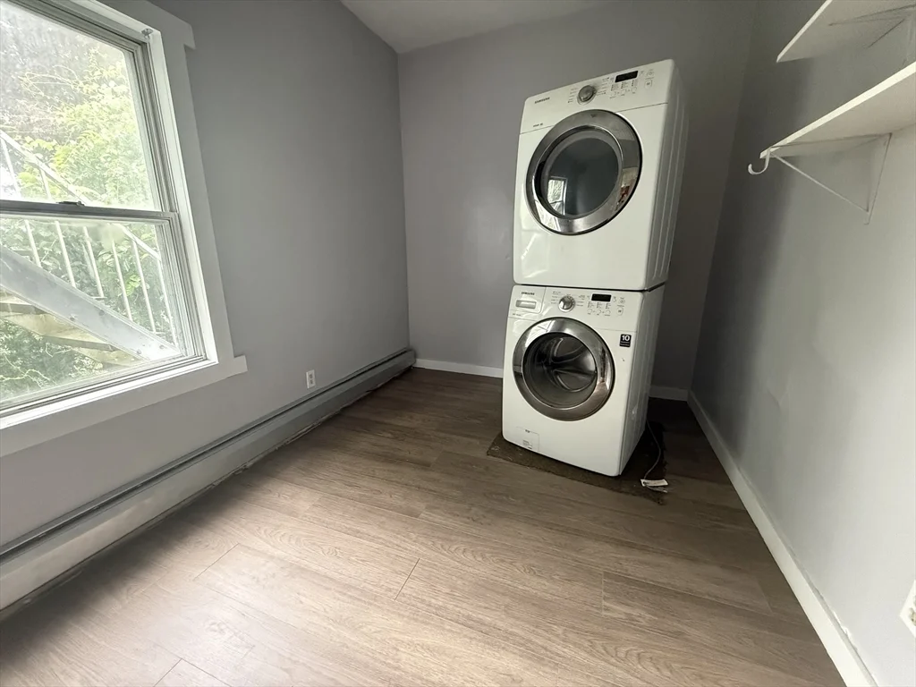 2 bed, 1 bath apartment for rent at 102 Tremont St Unit 1, Fall River — photo 9 of 12
