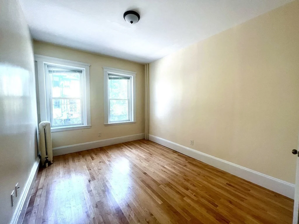3 bed, 1 bath apartment for rent at 102 Trowbridge St Unit 2L, Mid Cambridge — photo 12 of 16