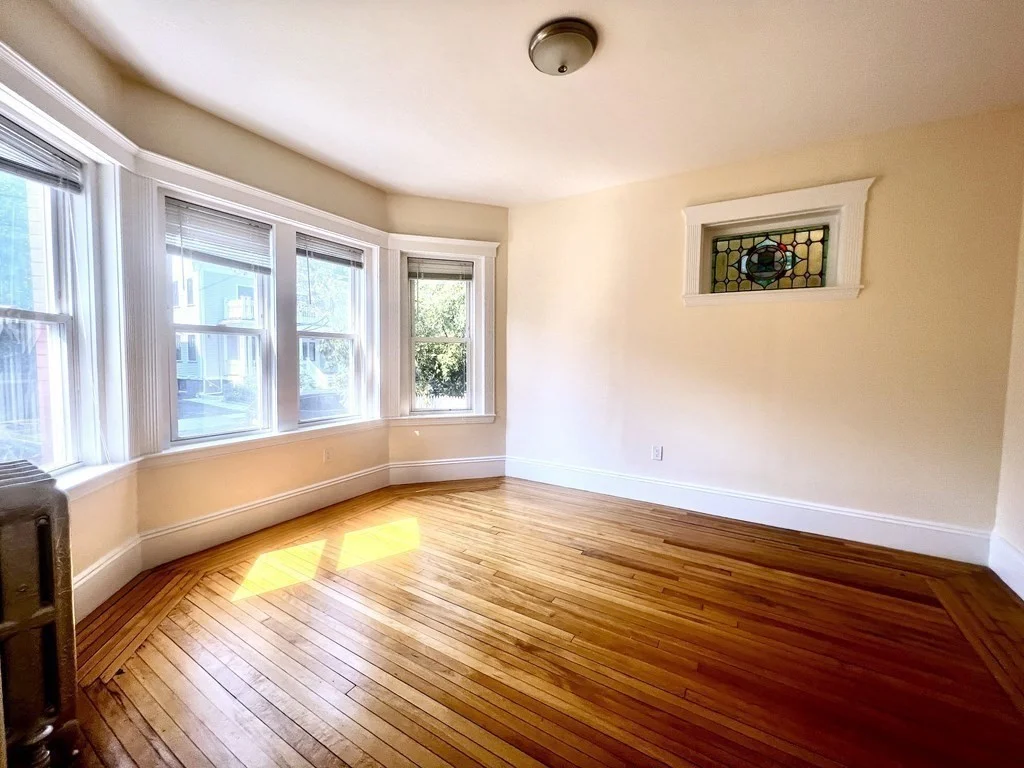 3 bed, 1 bath apartment for rent at 102 Trowbridge St Unit 2L, Mid Cambridge — photo 2 of 16
